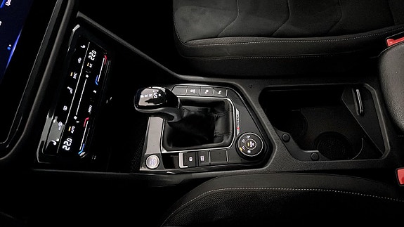 Volkswagen Tiguan 18 of 23
