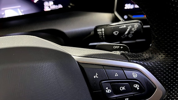 Volkswagen Golf I 19 of 22