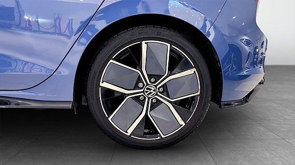 Volkswagen Golf I 6 of 22