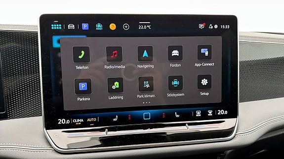 Volkswagen Passat 15 of 19
