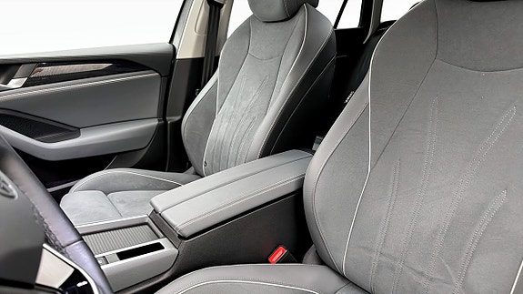 Volkswagen Passat 8 of 19