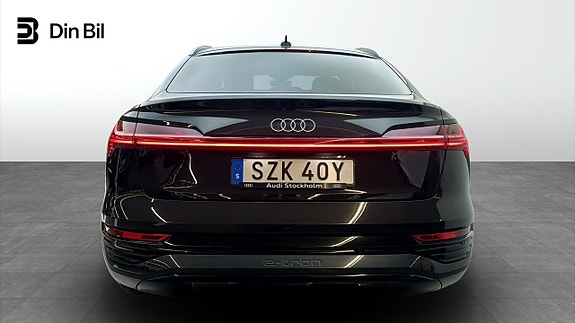 Audi Q8 5 of 5