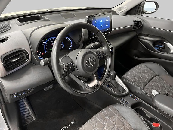 Toyota Yaris Cross 14 of 24