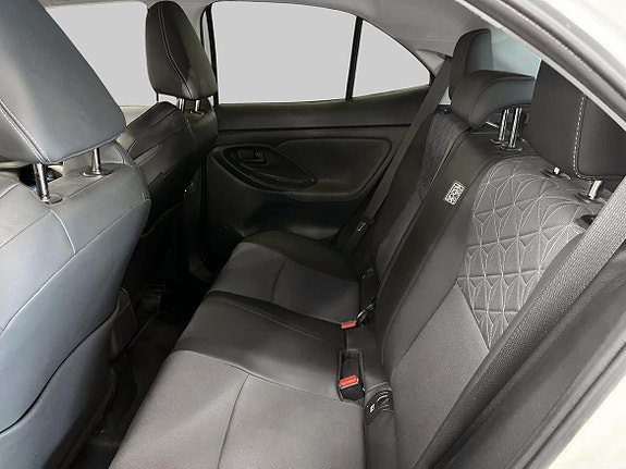 Toyota Yaris Cross 11 of 24