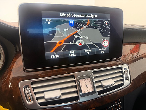 Mercedes-Benz CLS250 9 of 11