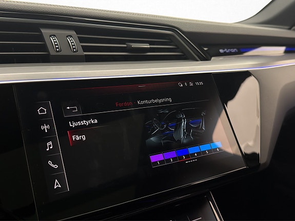 Audi e-tron 18 of 30