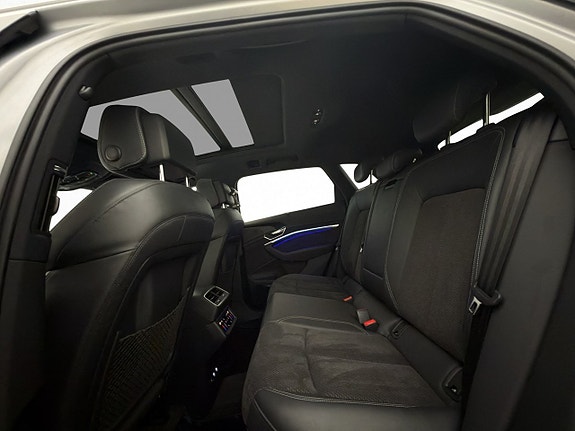 Audi e-tron 15 of 30