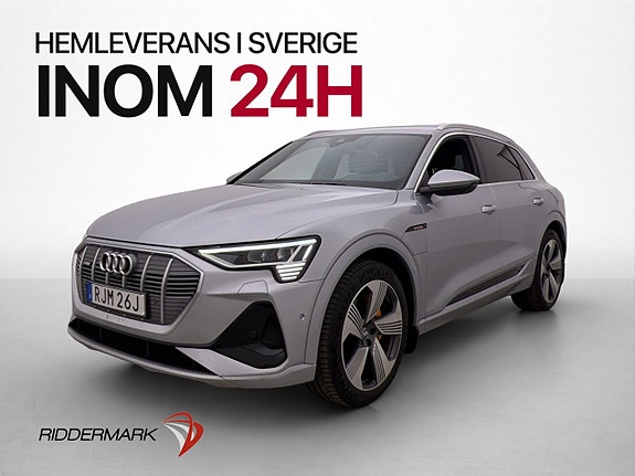 Audi e-tron 4 of 30