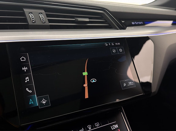 Audi e-tron 19 of 30