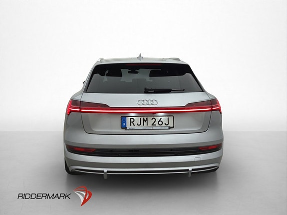 Audi e-tron 6 of 30