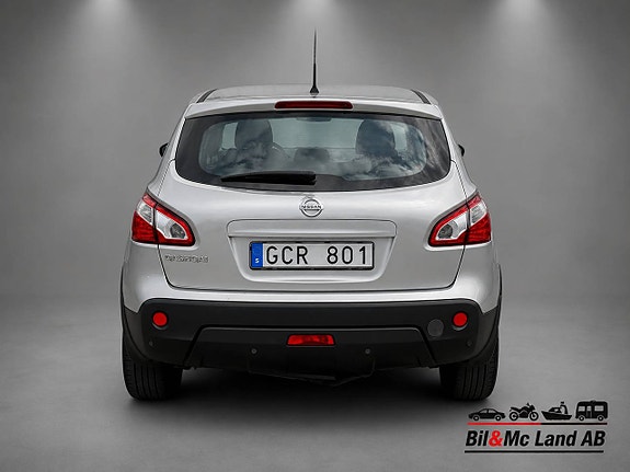 Nissan Qashqai 4 of 5