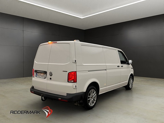 Volkswagen Transporter 9 of 30