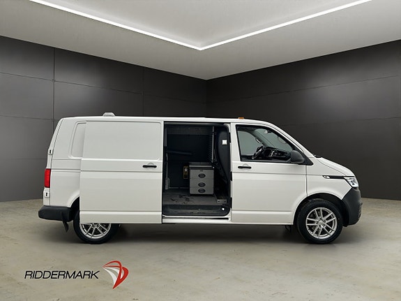 Volkswagen Transporter 10 of 30