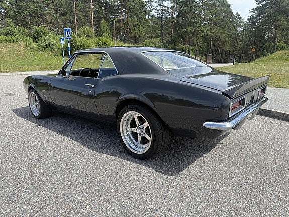 Chevrolet Camaro 4 of 5