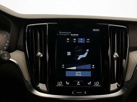 Volvo V60 26 of 30