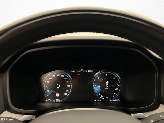 Volvo V60 19 of 30