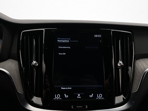 Volvo V60 27 of 30