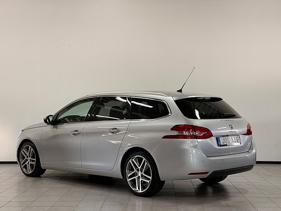 Peugeot 308 SW 5 of 5