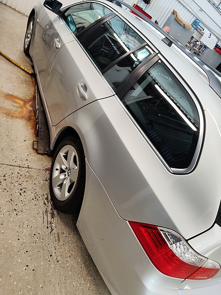 BMW 520d 9 of 11