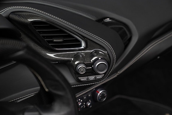 Ferrari 488 Spider 21 of 25