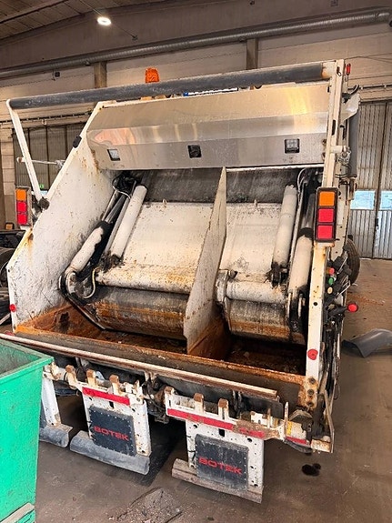 Bakdel sopbilsaggregat NTM KG-2K-HL