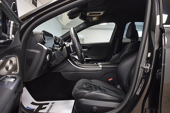 Mercedes-Benz C300 d 6 of 30