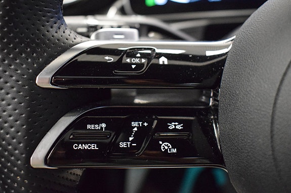 Mercedes-Benz C300 d 11 of 30
