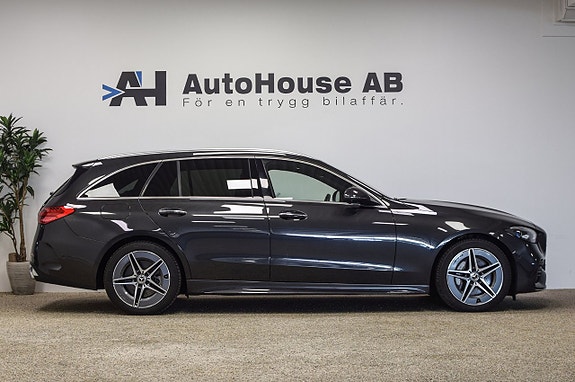 Mercedes-Benz C300 d 3 of 30