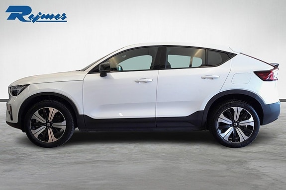 Volvo C40 3 of 5