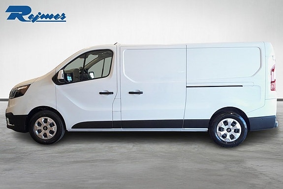 Renault Trafic 3 of 5