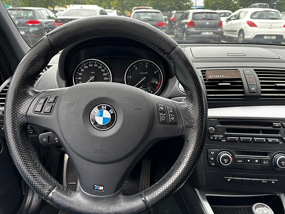 BMW 120d 5 of 5