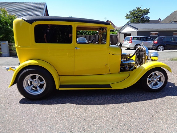 Ford Model A 6 of 22