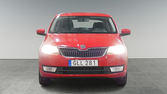 Skoda Rapid 3 of 5