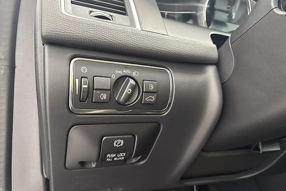 Volvo XC60 9 of 21