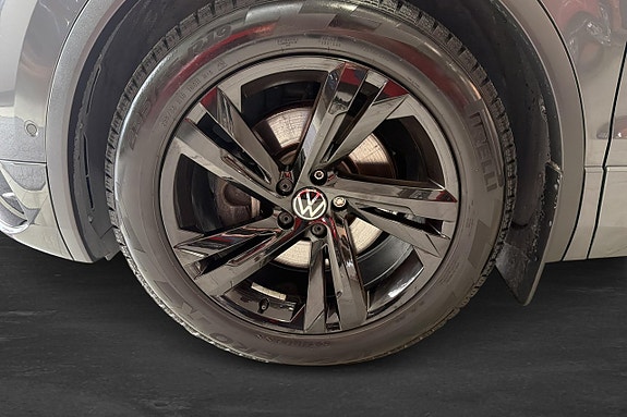 Volkswagen Tiguan 5 of 5