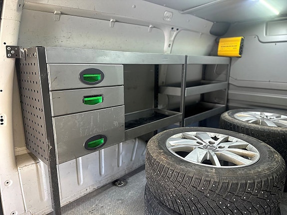 Volkswagen Caddy Maxi 7 of 21