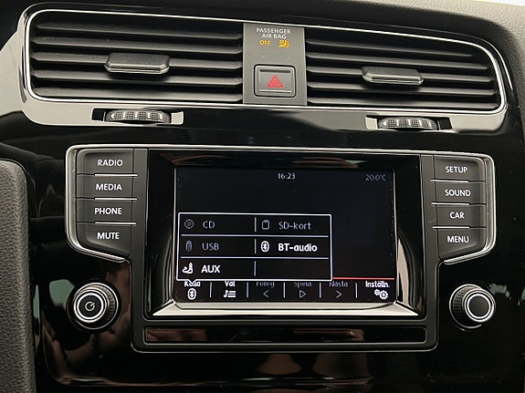 Volkswagen Golf I 21 of 30