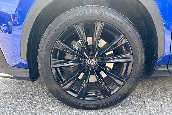 Lexus NX450h+ 22 of 23