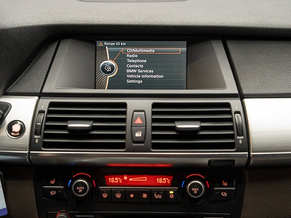 BMW X5 13 of 19