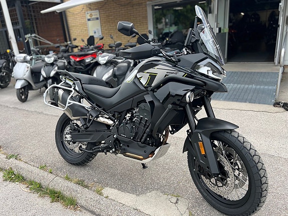 CFMOTO 800MT Explore 2 of 4