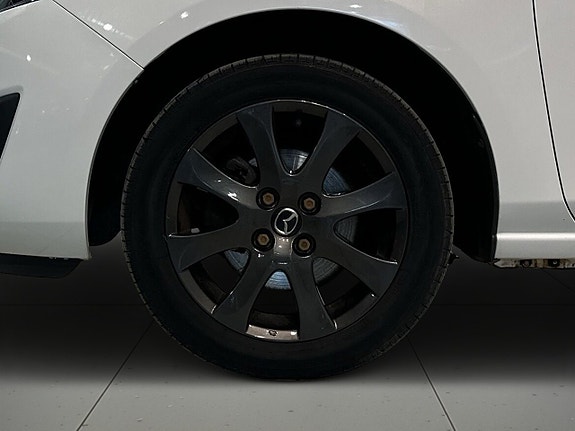 Mazda 2 14 of 20