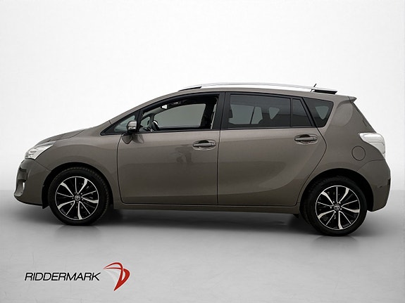 Toyota Verso 4 of 5