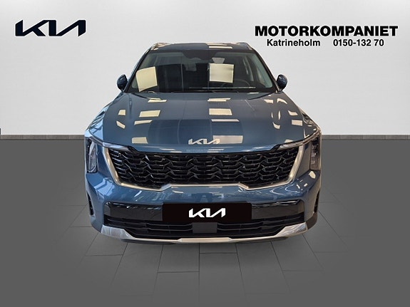 Kia Sorento 2 of 14