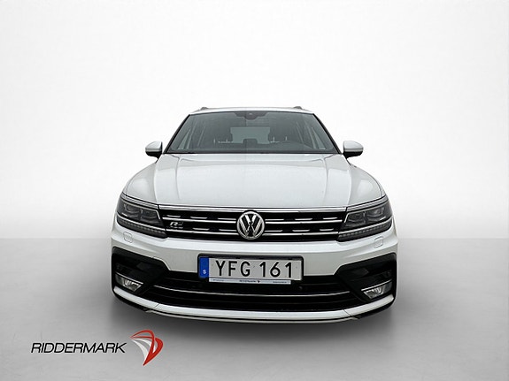 Volkswagen Tiguan 2 of 5