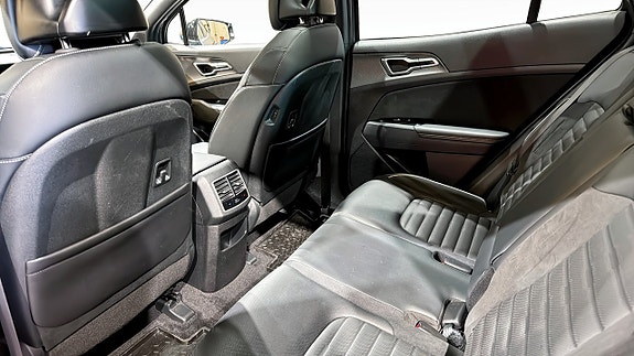 Kia Sportage 12 of 23