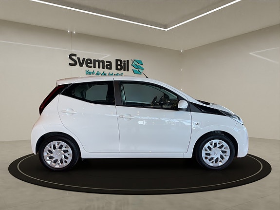 Toyota Aygo 4 of 5