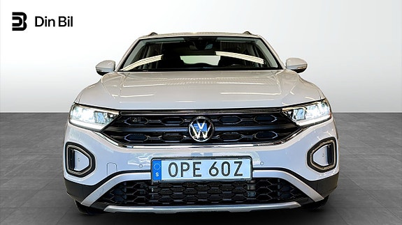 Volkswagen T-Roc 4 of 5