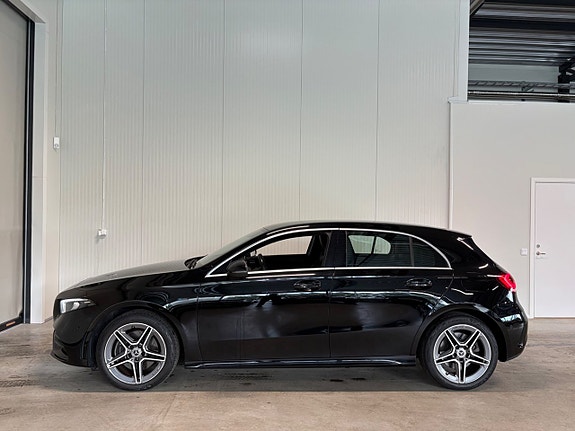 Mercedes-Benz A250 e 5 of 5