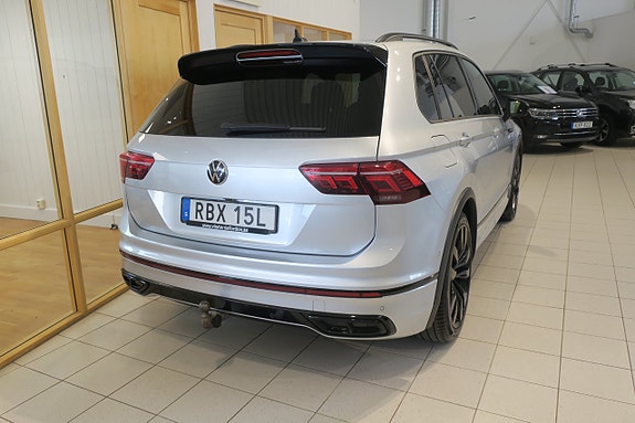 Volkswagen Tiguan 4 of 5