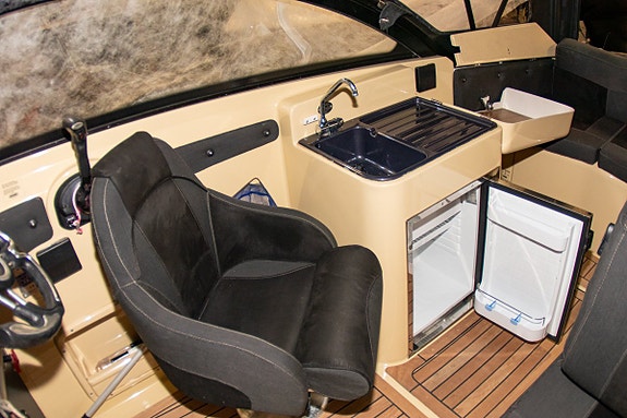 Askeladden Z7 2007 (uttagen 2010) Mercruiser 5.0 MPI 9 of 12